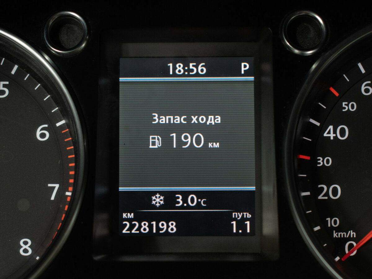 Купить Volkswagen Passat B7, 2011, 228 192 км, фото №12