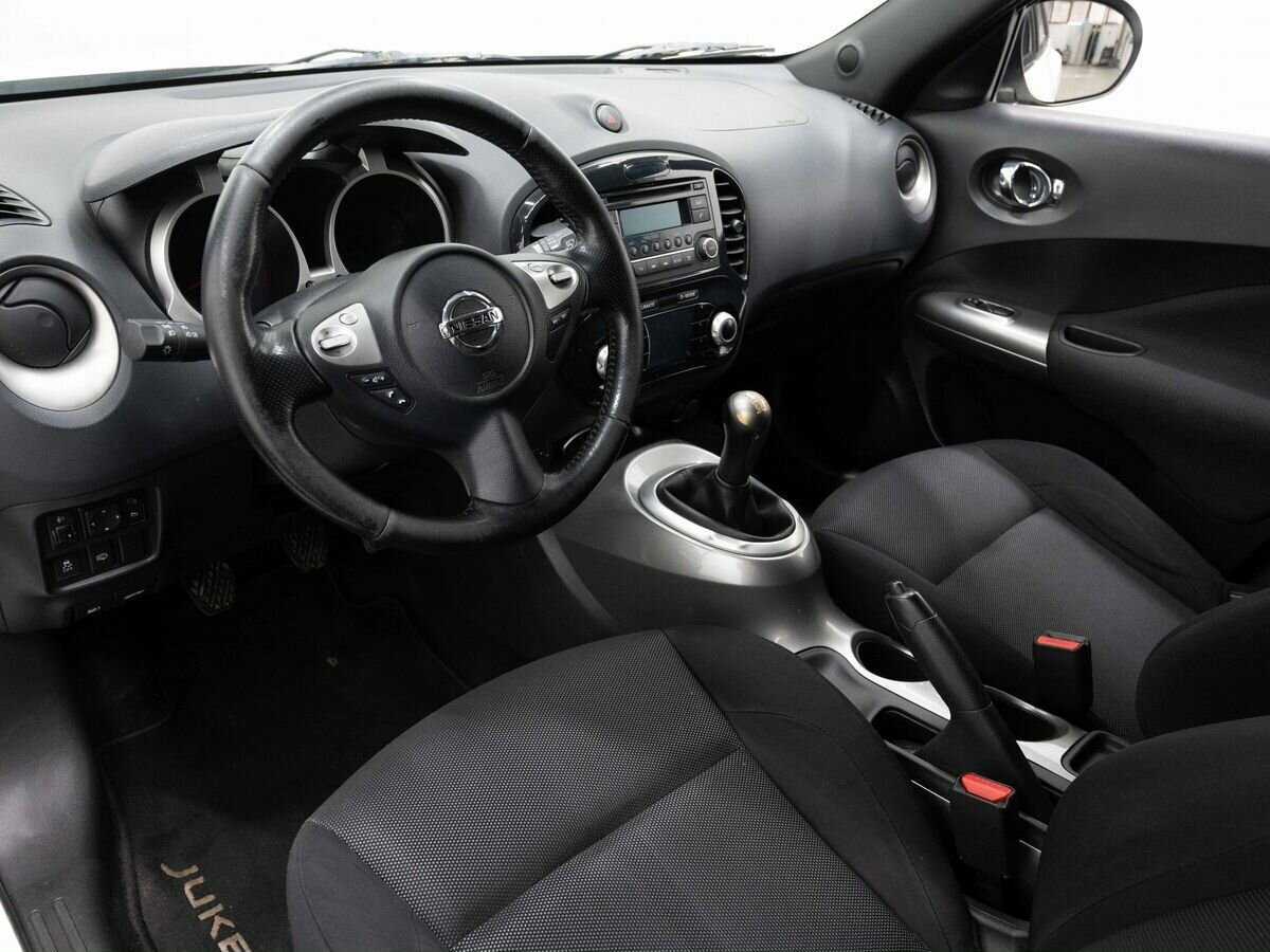 Купить Nissan Juke, 2012, 243 000 км, фото №9