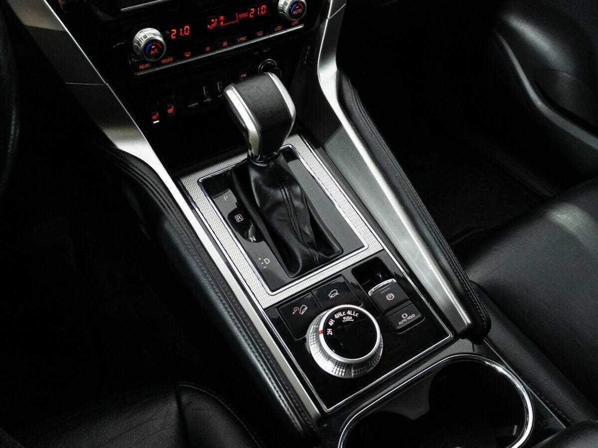 Купить Mitsubishi Pajero Sport, 2021, 205 724 км, фото №18