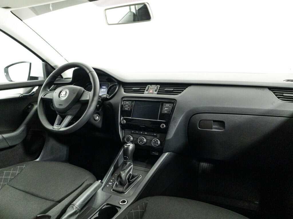 Купить Skoda Octavia, 2018, 65 366 км, фото №9