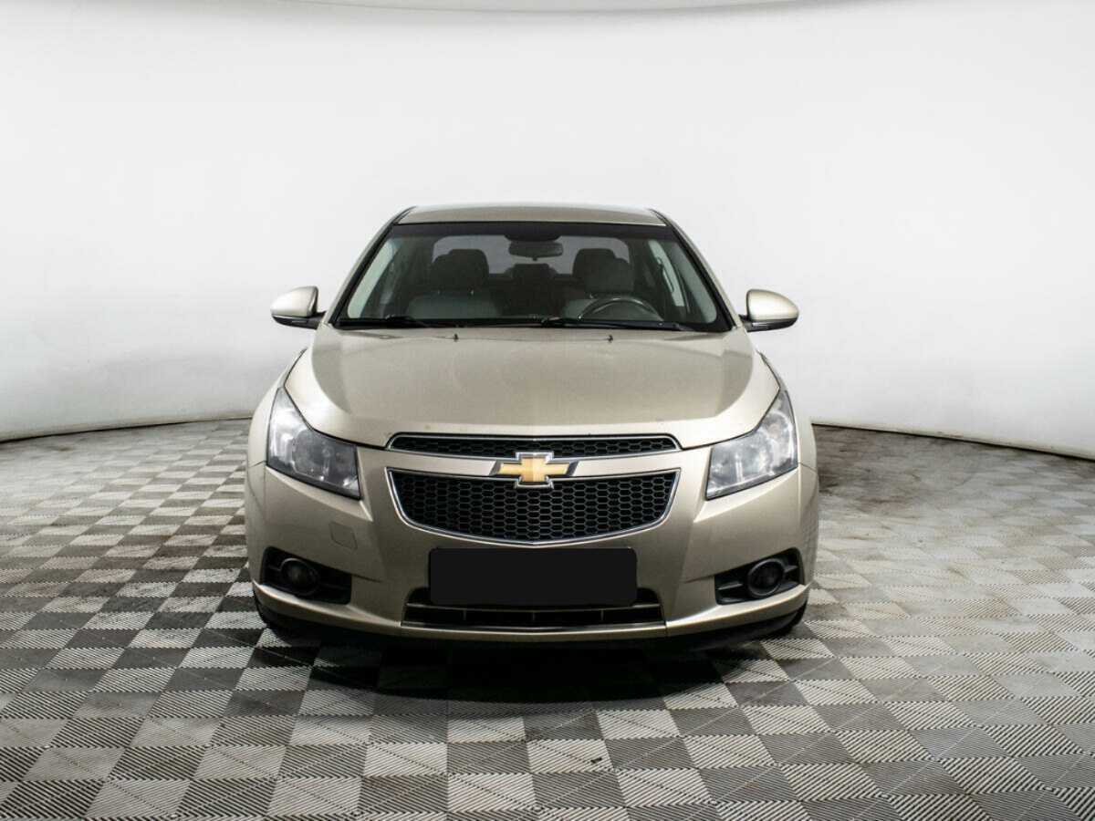 Купить Chevrolet Cruze, 2010, 203 629 км, фото №2