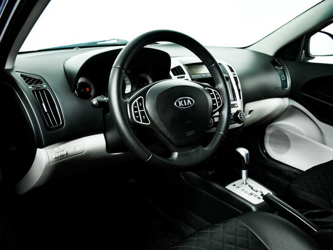 Купить Kia Ceed, 2009, 282 948 км, фото №13