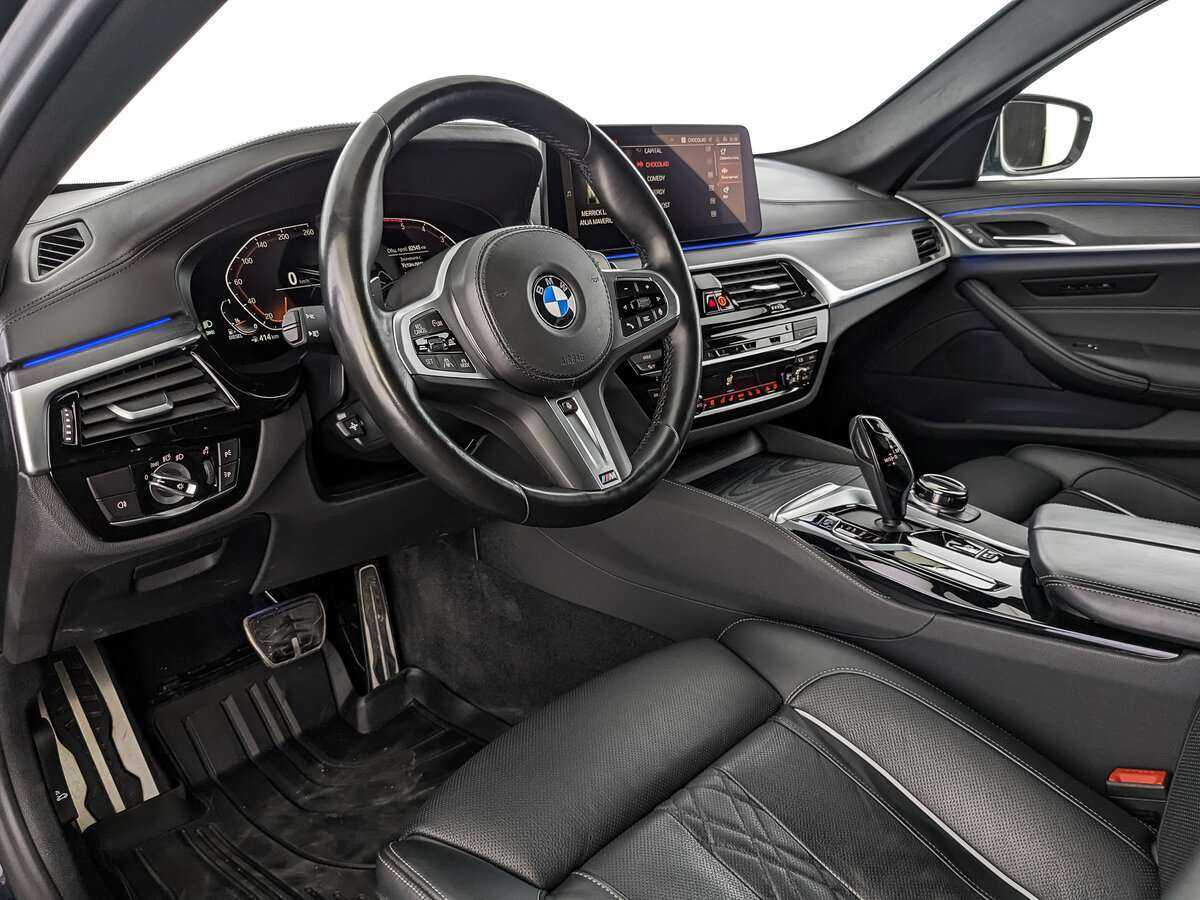 Купить BMW 5 серии 530d xDrive, 2021, 82 551 км, фото №9