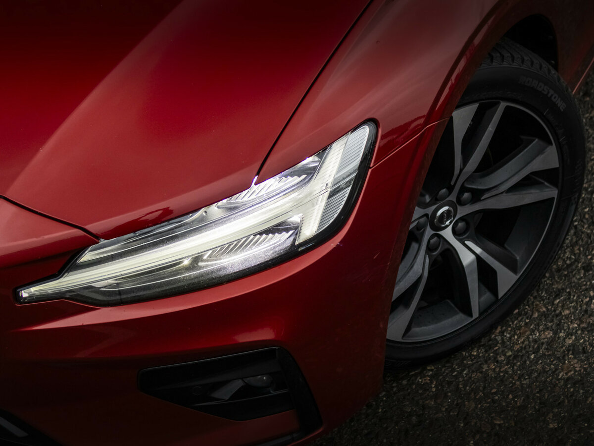 Купить Volvo S60 III, 2019, 95 032 км, фото №2