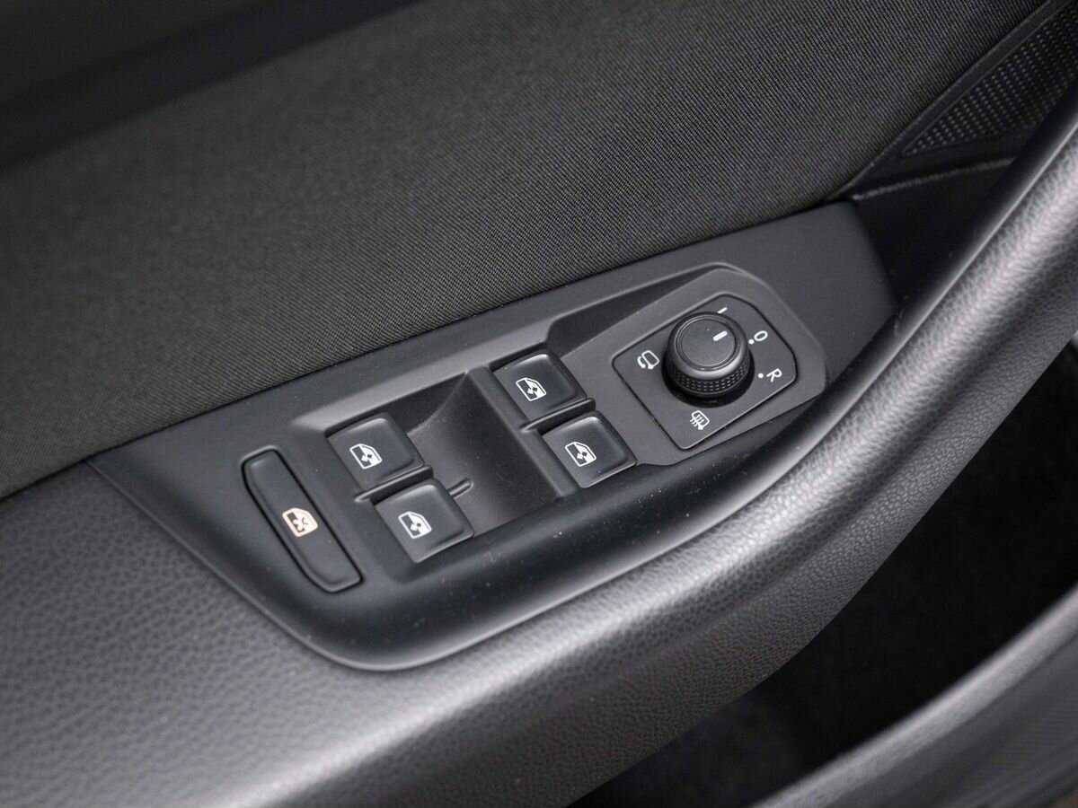 Купить Volkswagen Passat, 2020, 213 000 км, фото №19