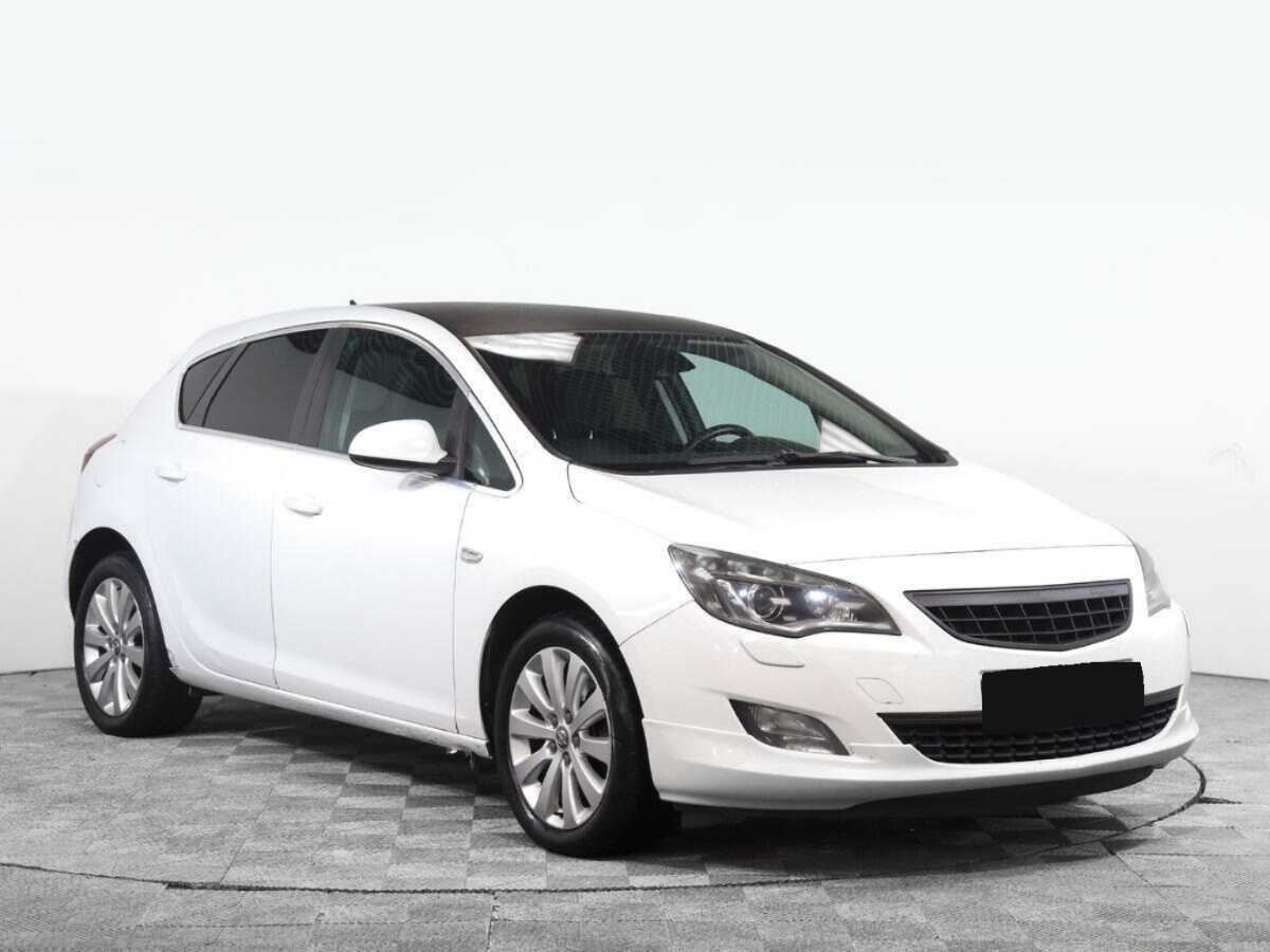 Купить Opel Astra, 2011, 195 003 км, фото №2