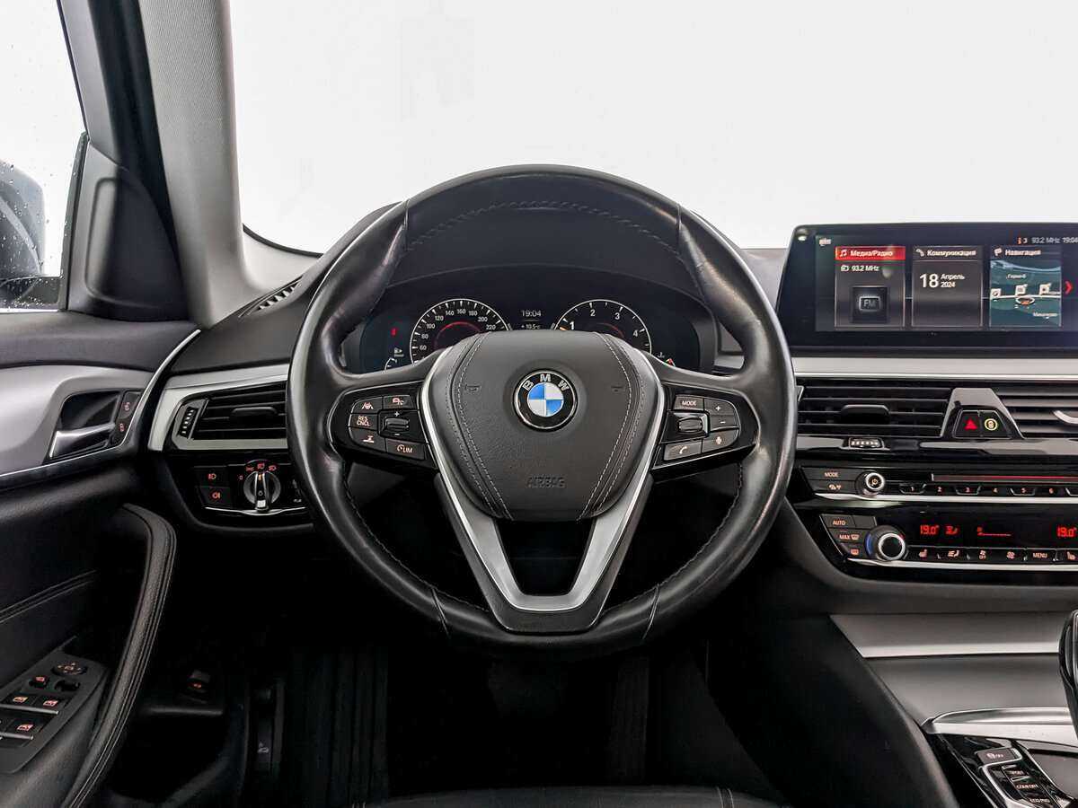 Купить BMW 5 серии 530d xDrive, 2019, 108 817 км, фото №18