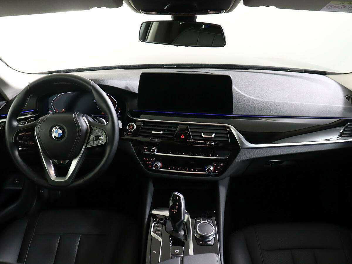 Купить BMW 5 серии 520d xDrive, 2021, 37 130 км, фото №11