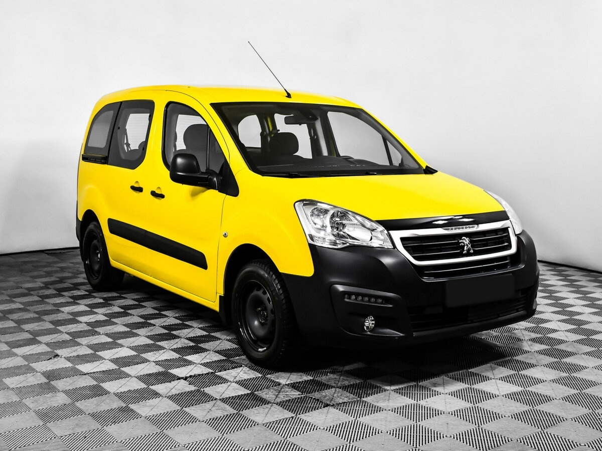 Купить Peugeot Partner Crossway II Рестайлинг 2, 2021, 16 000 км, фото №3