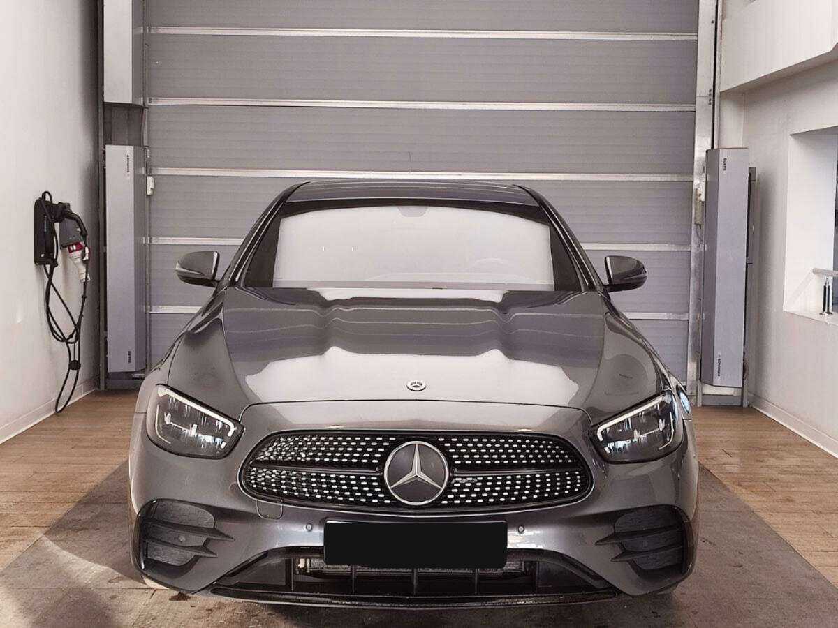 Купить Mercedes-Benz E-Класс 200, 2020, 98 280 км, фото №2