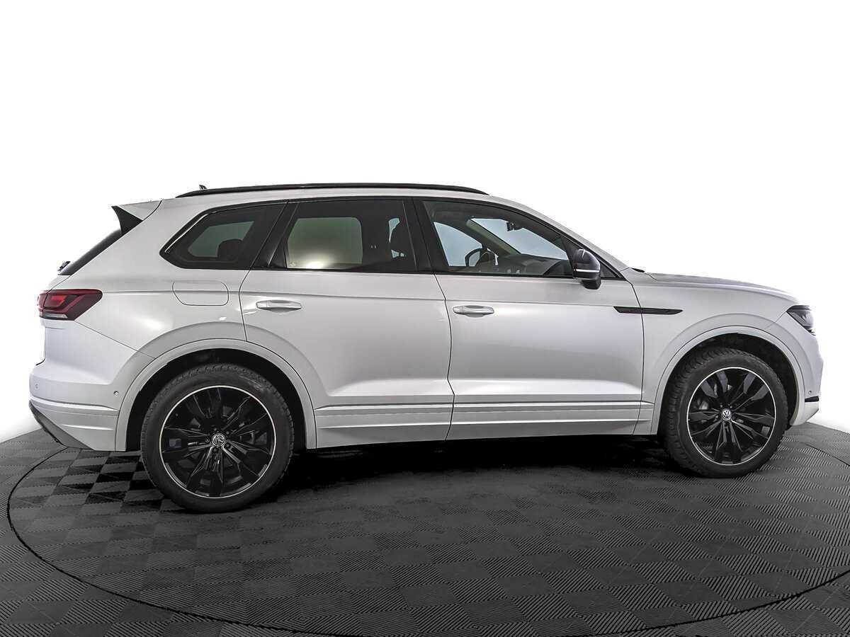 Купить Volkswagen Touareg, 2020, 66 889 км, фото №4
