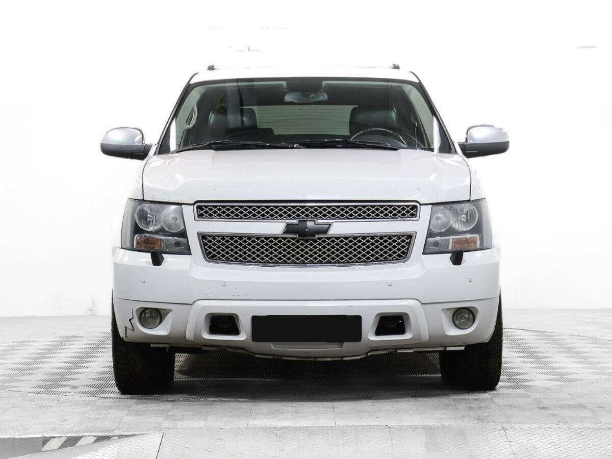 Купить Chevrolet Tahoe 6AT, 2011, 237 394 км, фото №2
