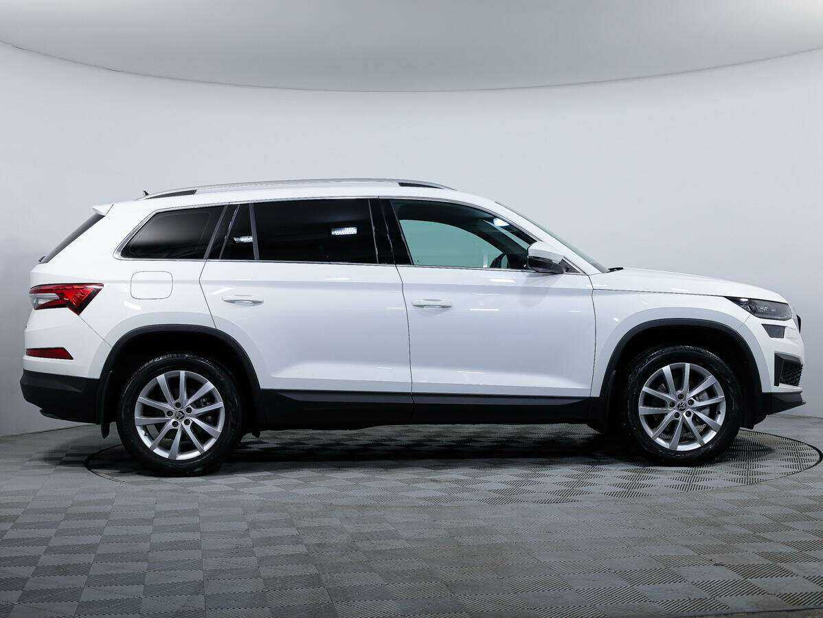 Купить Skoda Kodiaq, 2022, 49 825 км, фото №3