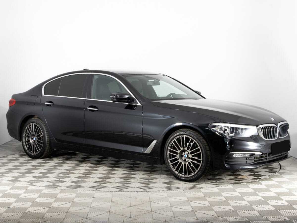 Купить BMW 5 серии 520d xDrive, 2017, 79 900 км, фото №2