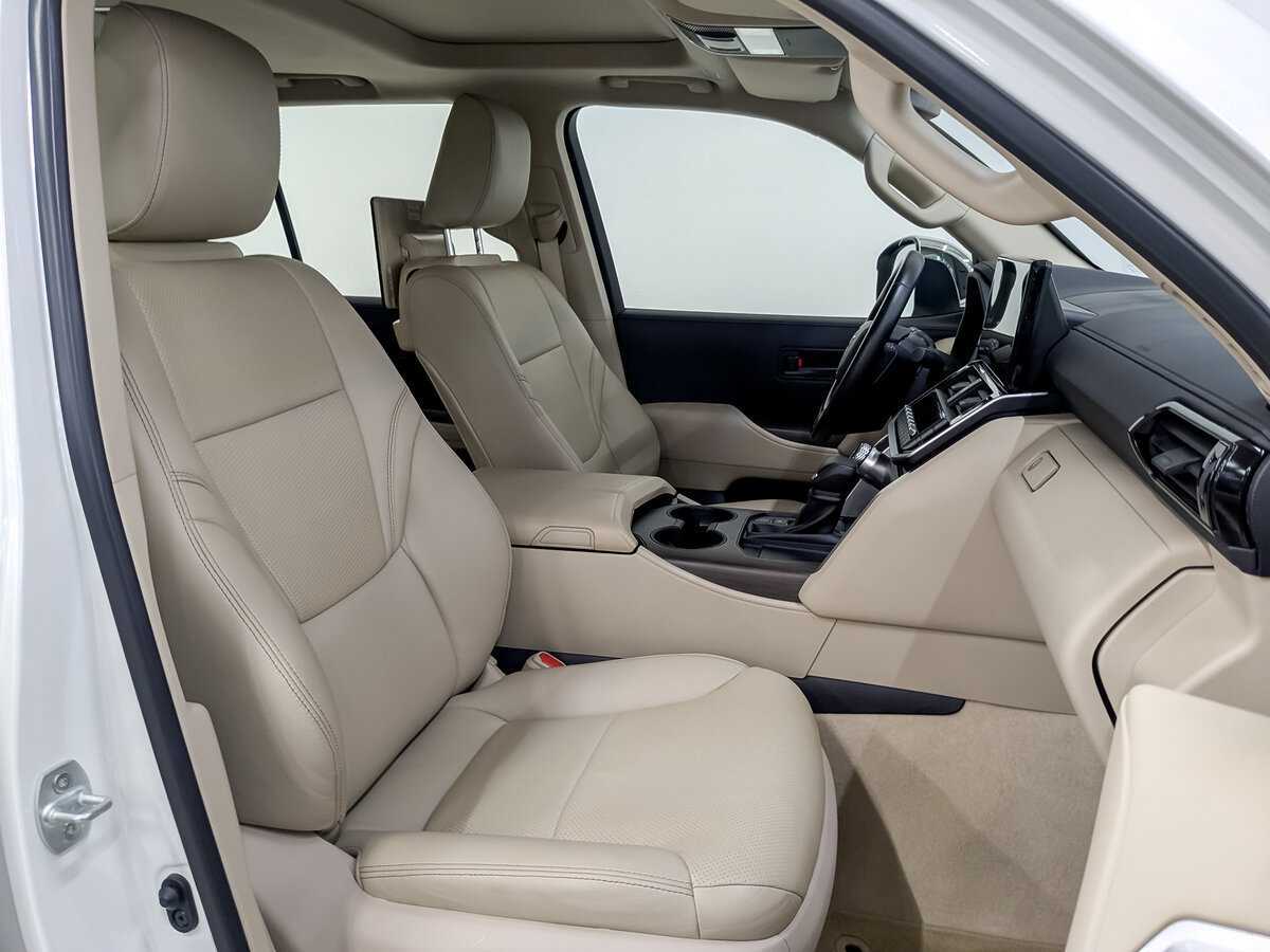 Купить Toyota Land Cruiser, 2022, 2 600 км, фото №23