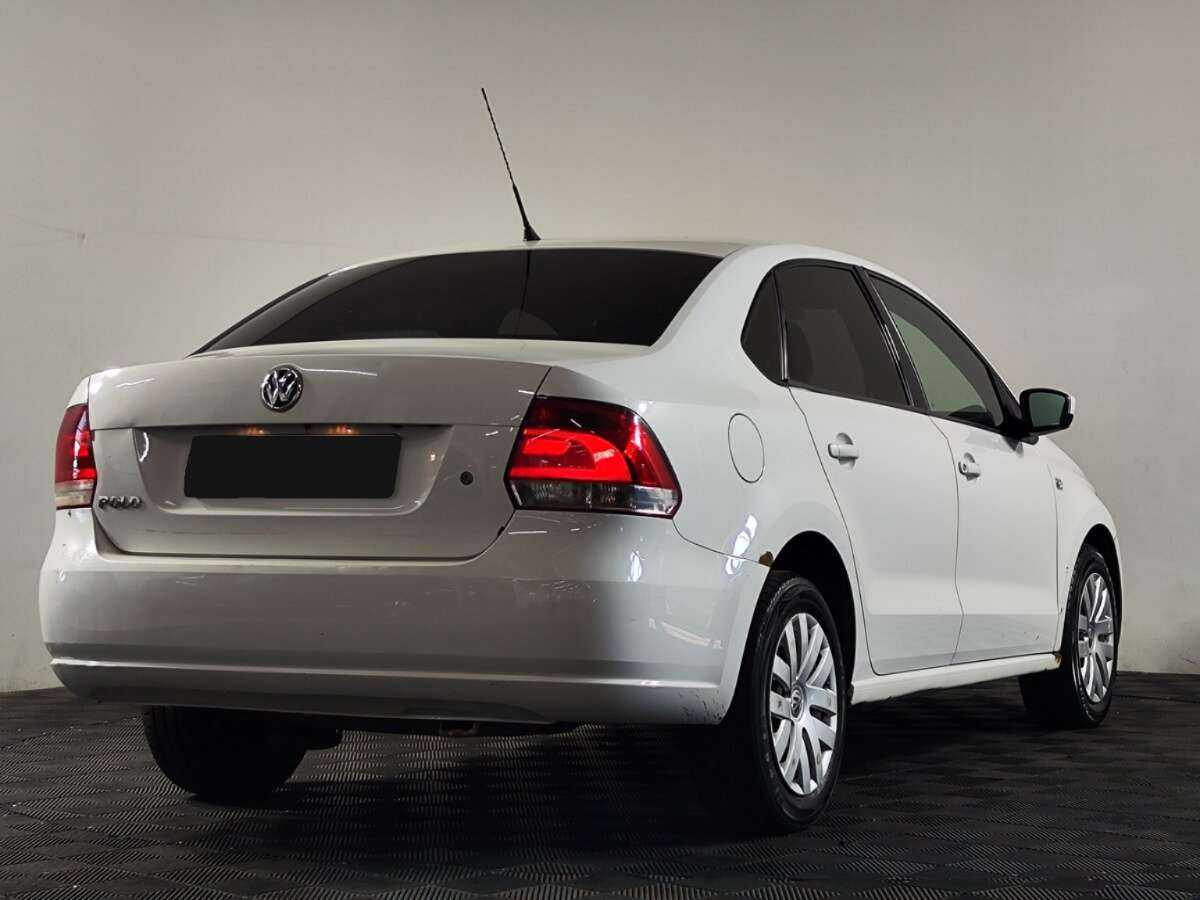 Купить Volkswagen Polo, 2011, 144 451 км, фото №2