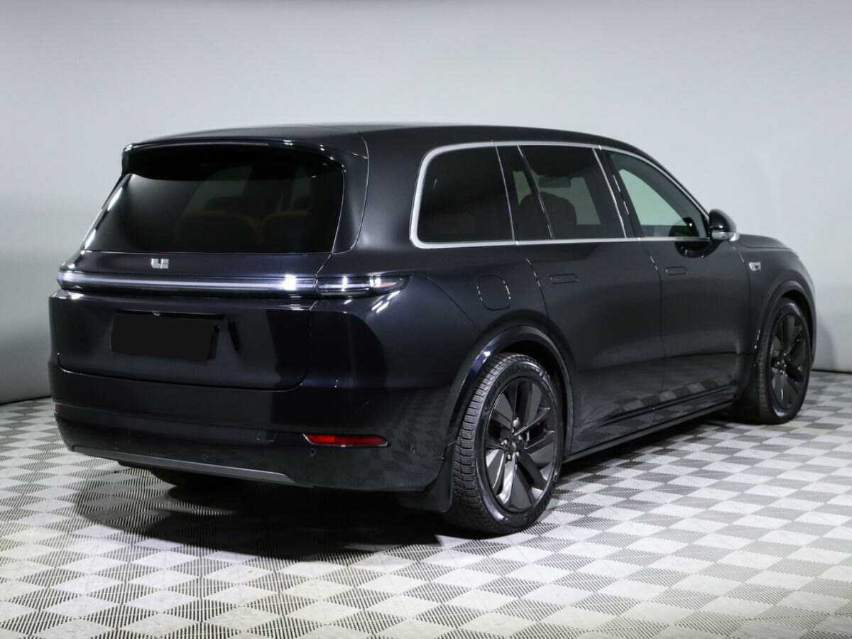 Купить LiXiang L9 44.5 kWh, 2023, 6 184 км, фото №3