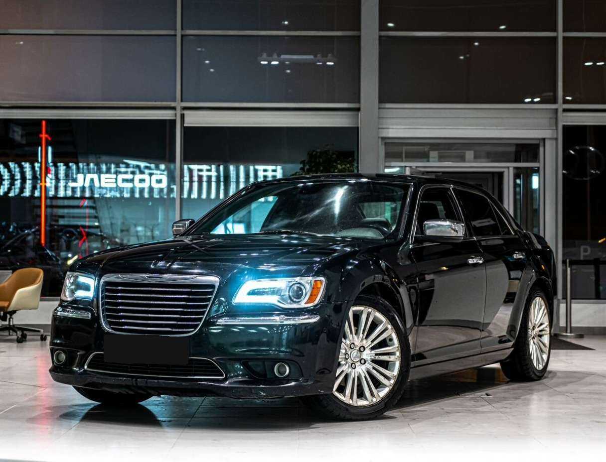 Купить Chrysler 300C, 2012, 230 000 км, фото №1