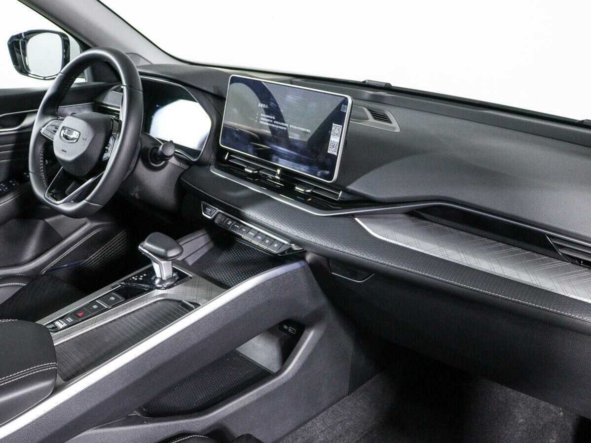Купить Geely Preface, 2023, 3 100 км, фото №9