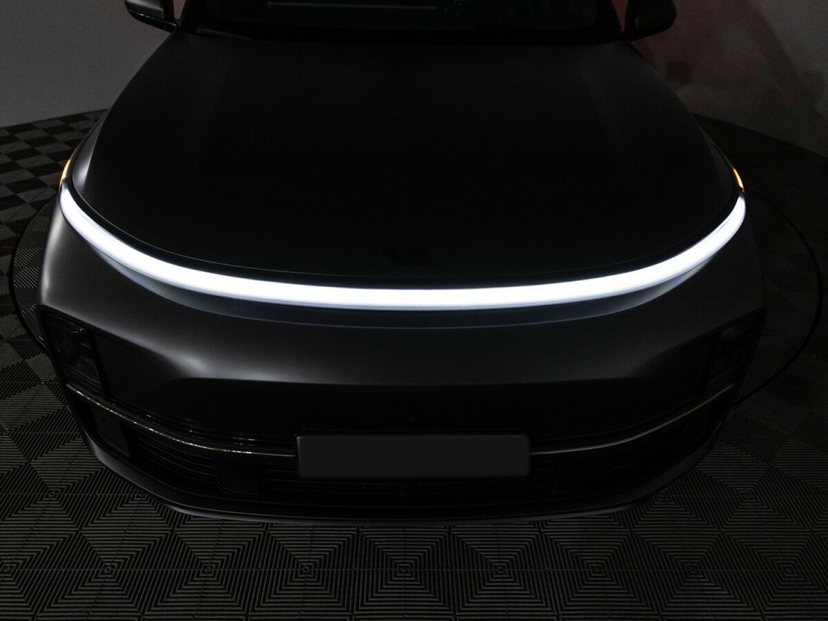 Купить Li Auto (Lixiang) L9 52.3 kWh I Рестайлинг, 2024, 31 010 км, фото №24