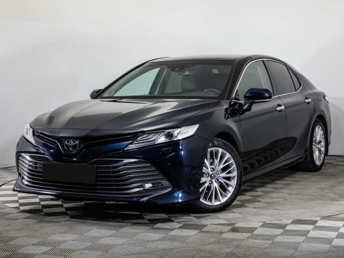 Купить Toyota Camry, 2018, 120 000 км, фото №1