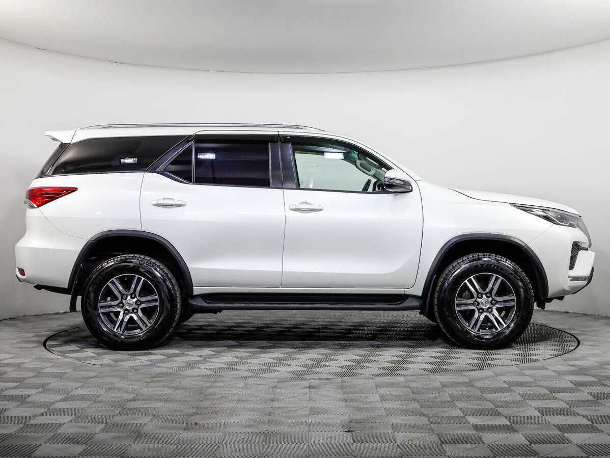 Купить Toyota Fortuner, 2021, 31 000 км, фото №3