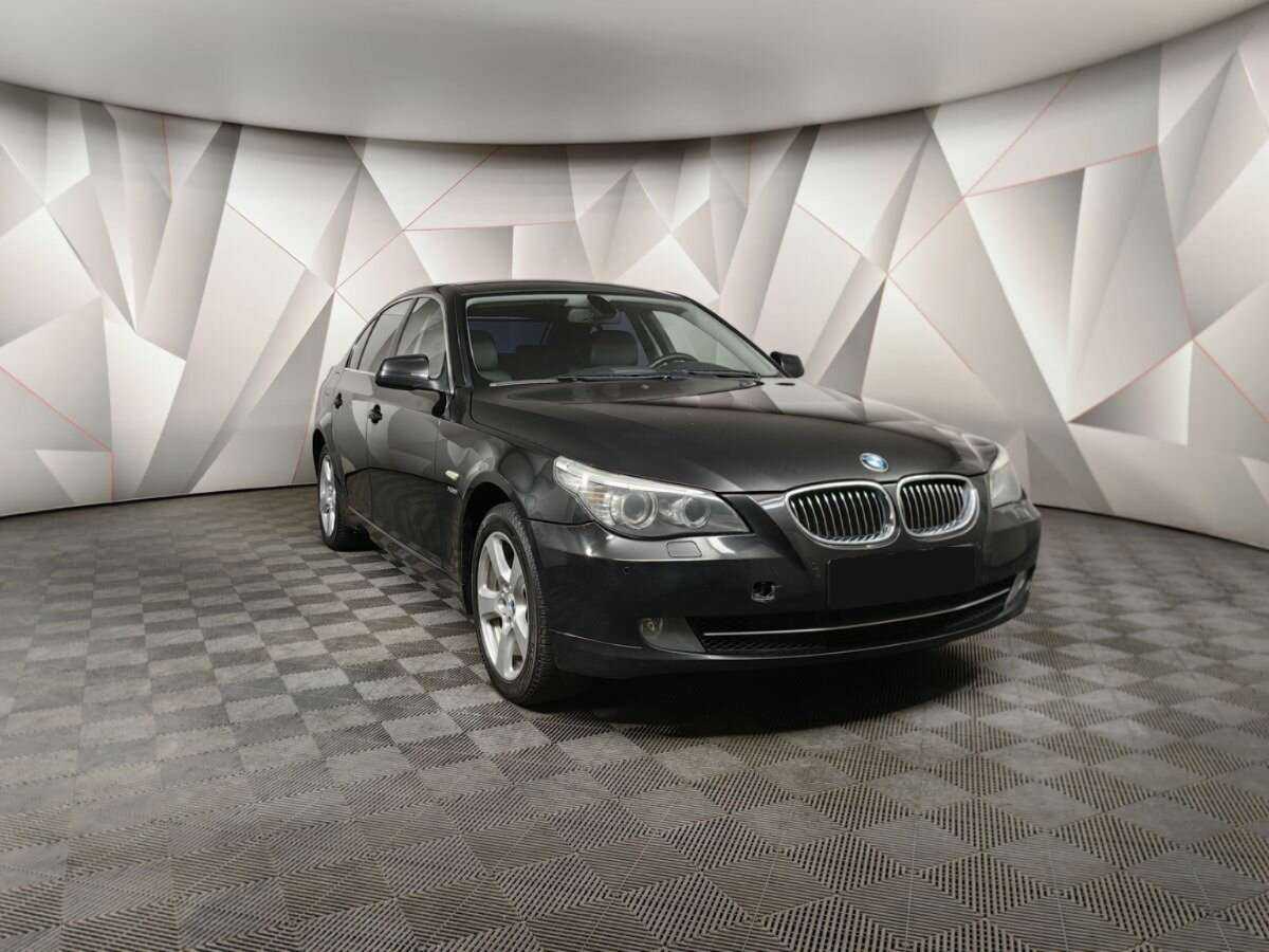 Купить BMW 5 серии 525xi, 2009, 137 061 км, фото №3