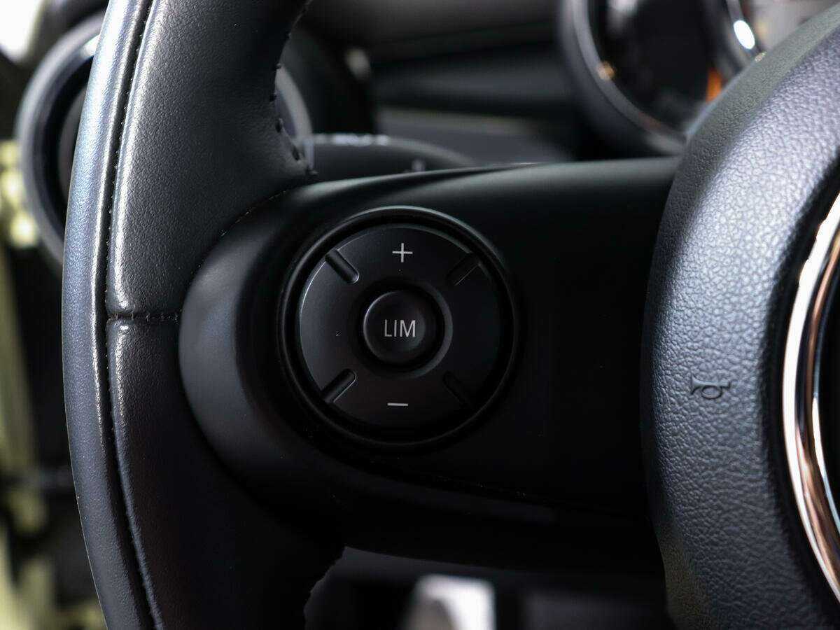 Купить Mini Hatch Cooper, 2019, 24 282 км, фото №17