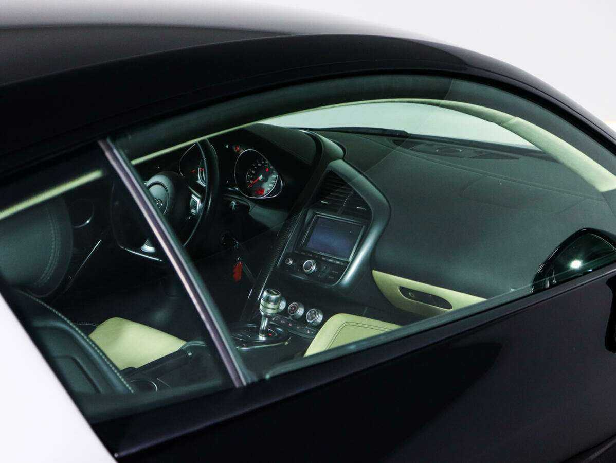 Купить Audi R8 V8, 2008, 23 736 км, фото №31