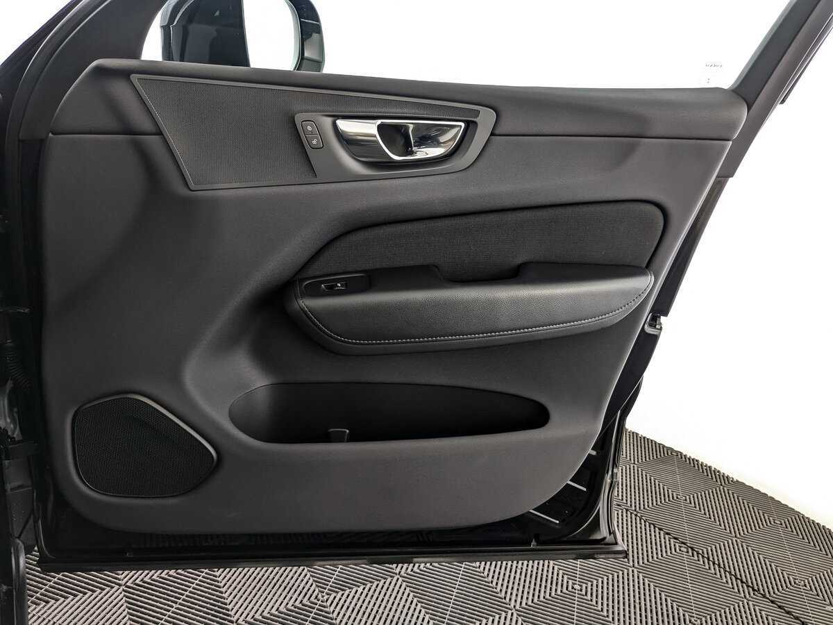 Купить Volvo XC60, 2021, 71 220 км, фото №21