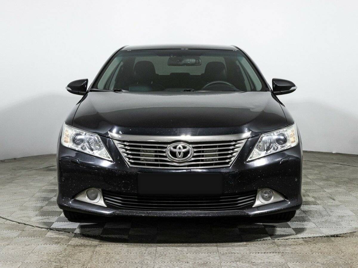 Купить Toyota Camry, 2011, 129 263 км, фото №2