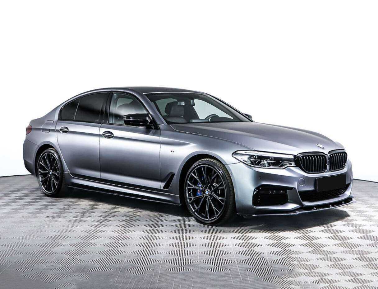 Купить BMW 5 серии 530d xDrive, 2017, 118 436 км, фото №3