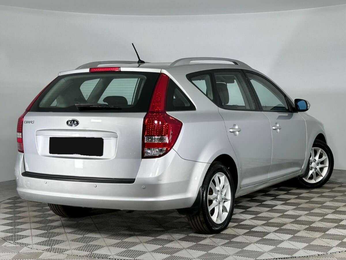 Купить Kia Ceed, 2010, 159 080 км, фото №2