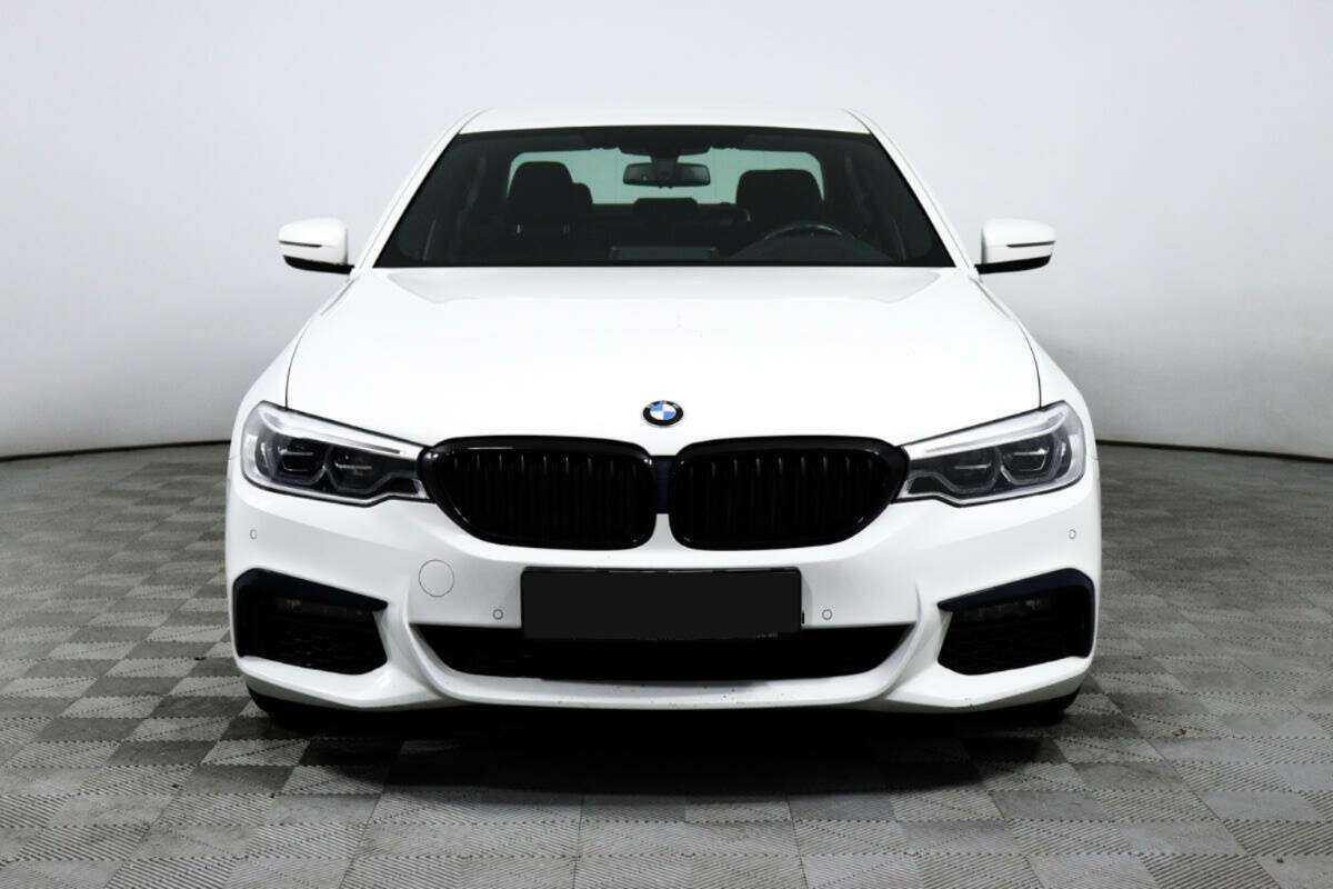 Купить BMW 5 серии 530i xDrive, 2019, 84 352 км, фото №2