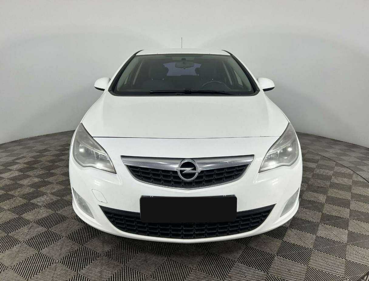 Купить Opel Astra, 2011, 258 397 км, фото №2