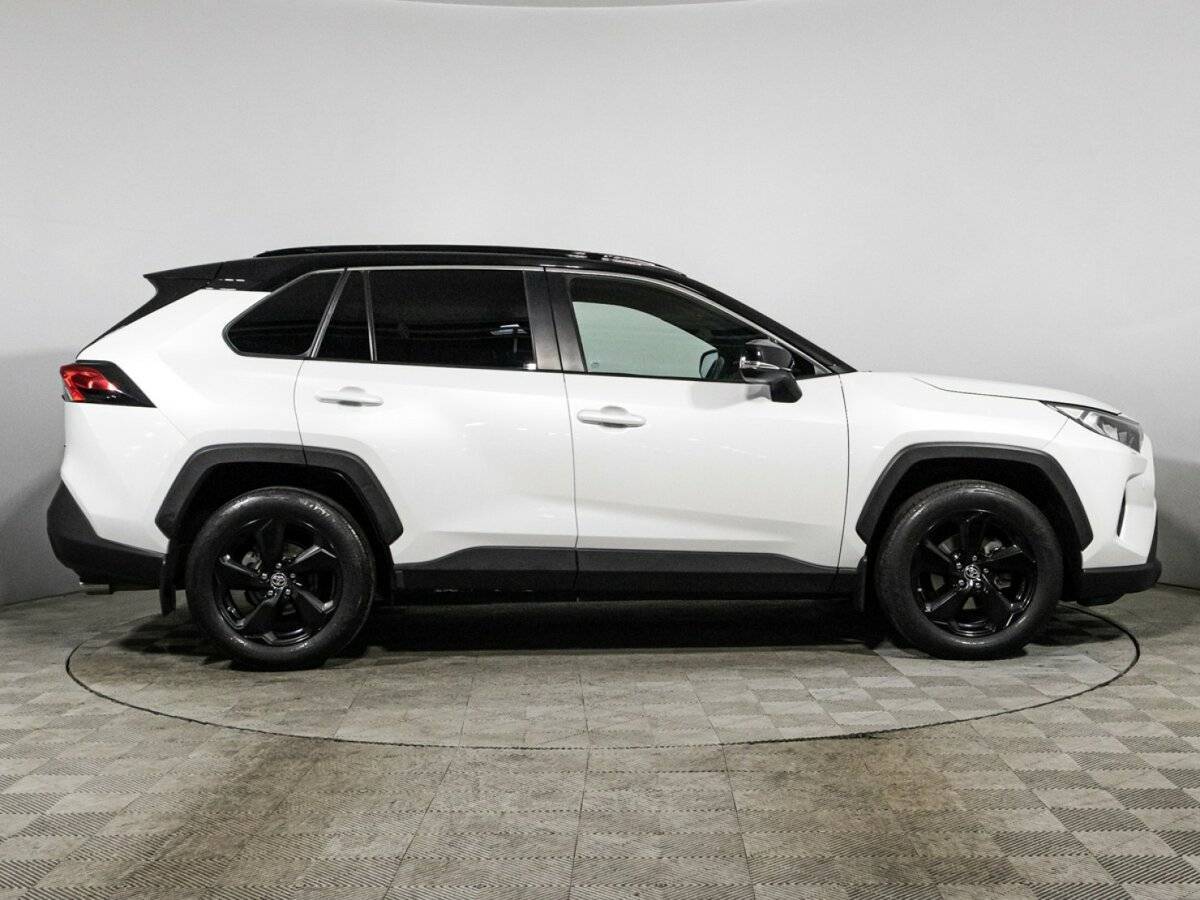 Купить Toyota RAV4, 2020, 63 000 км, фото №4