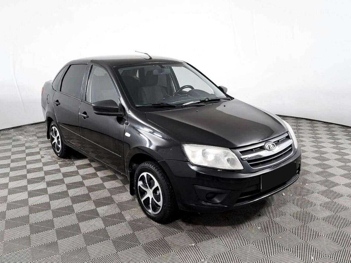 Купить Lada (ВАЗ) Granta, 2017, 155 970 км, фото №3