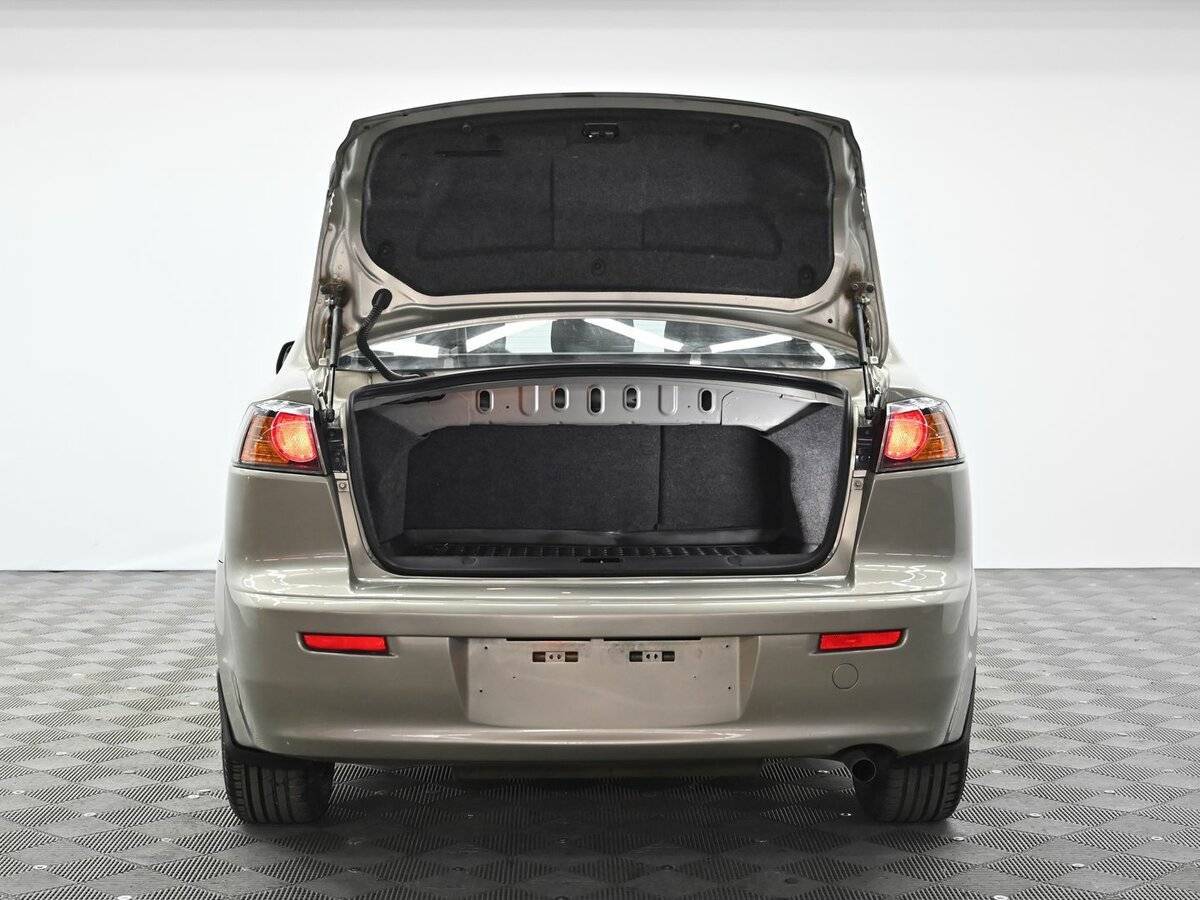 Купить Mitsubishi Lancer, 2010, 181 000 км, фото №5