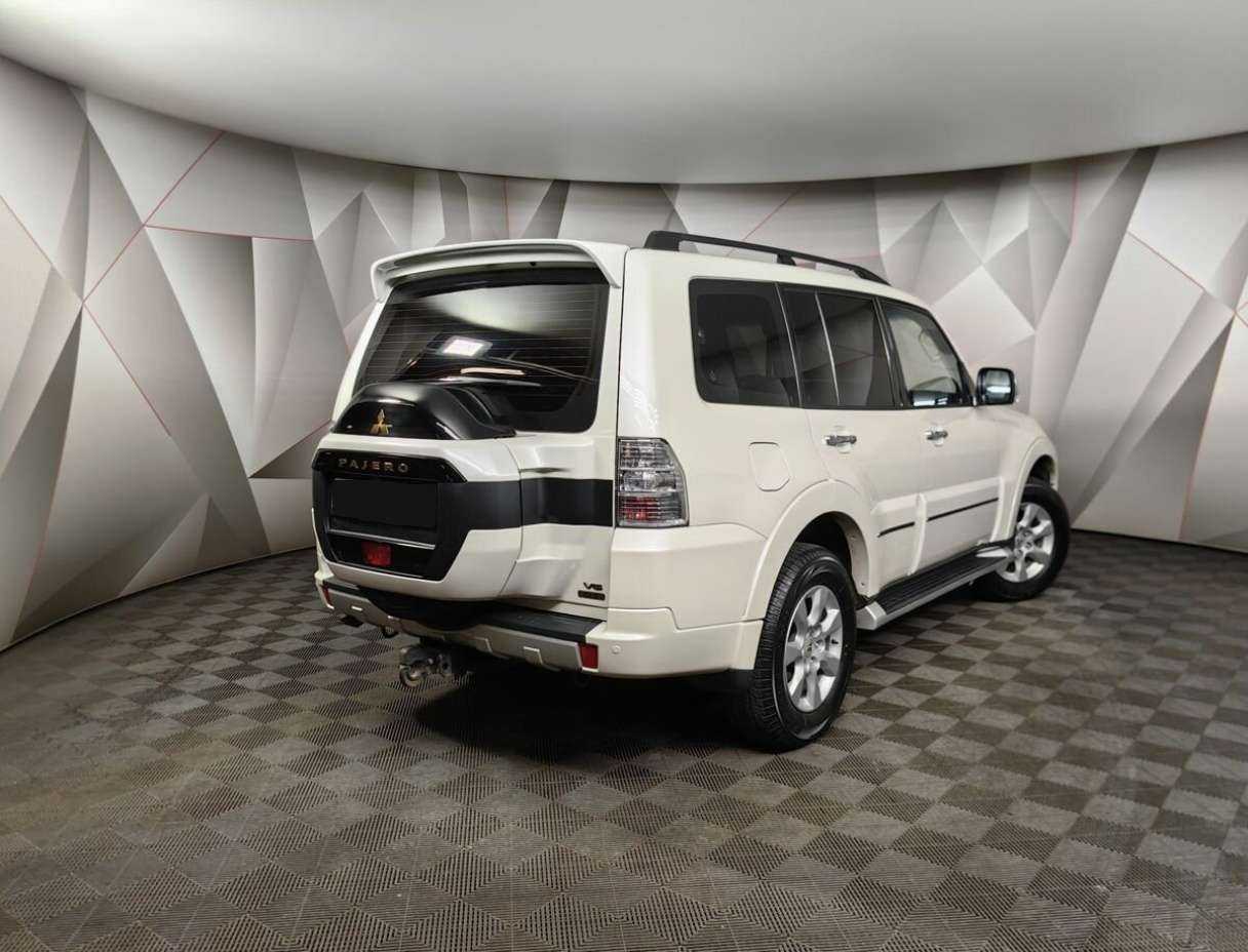 Купить Mitsubishi Pajero, 2021, 20 030 км, фото №2