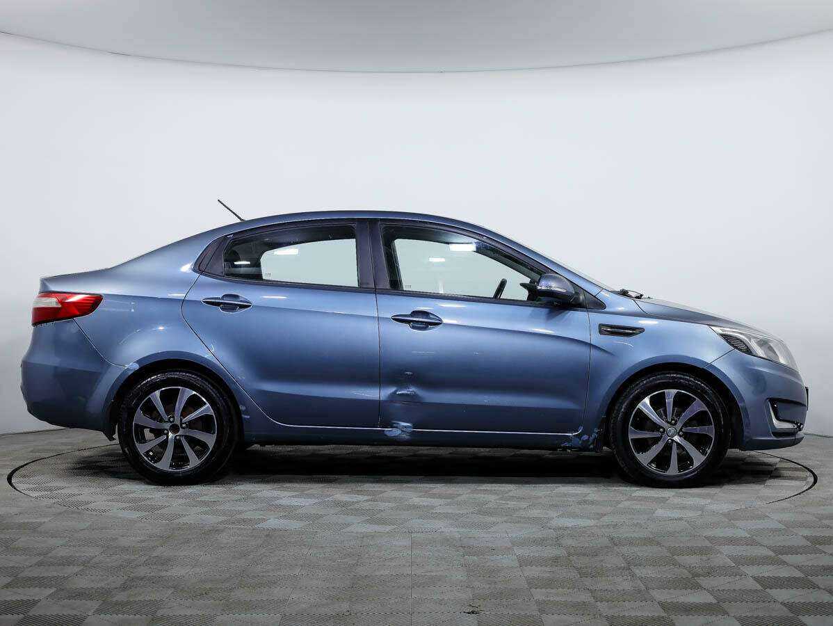 Купить Kia Rio 5-speed, 2011, 215 243 км, фото №2