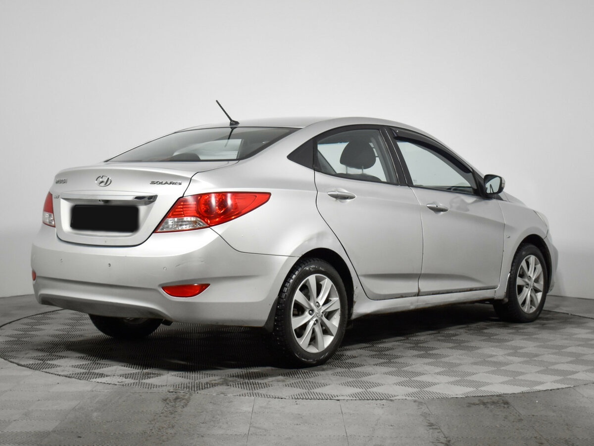 Купить Hyundai Solaris I, 2012, 280 129 км, фото №5