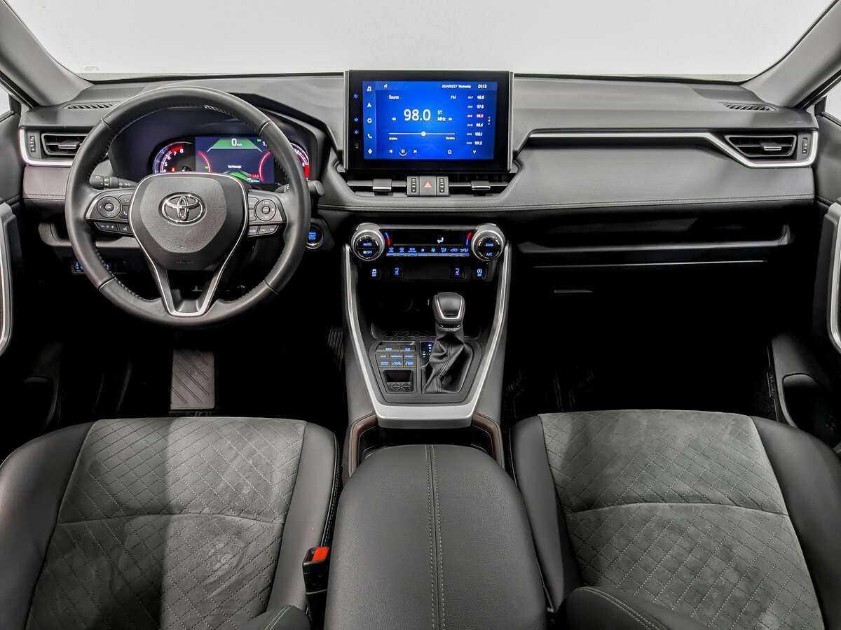 Купить Toyota RAV4, 2022, 13 510 км, фото №11
