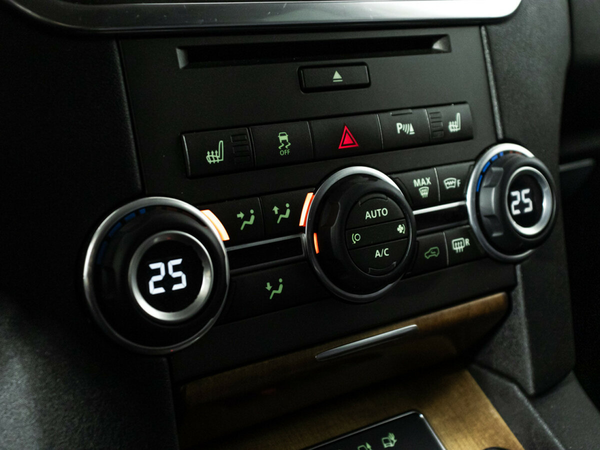 Купить Land Rover Discovery IV Рестайлинг, 2014, 240 052 км, фото №15