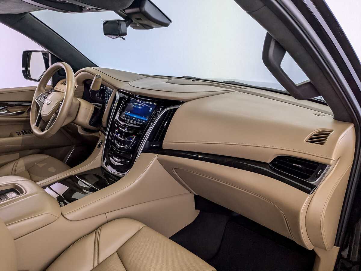 Купить Cadillac Escalade ESV, 2020, 80 315 км, фото №9