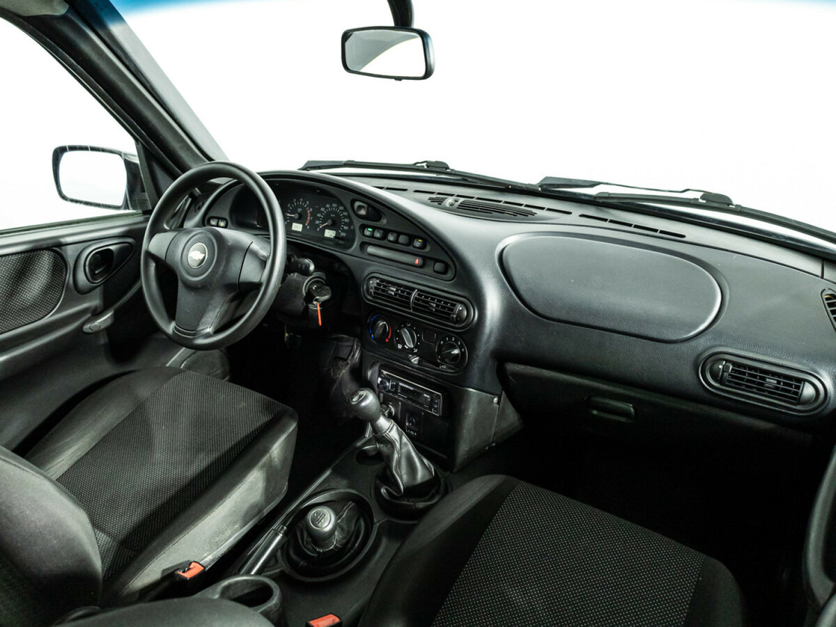Купить Chevrolet Niva I Рестайлинг, 2016, 112 727 км, фото №9