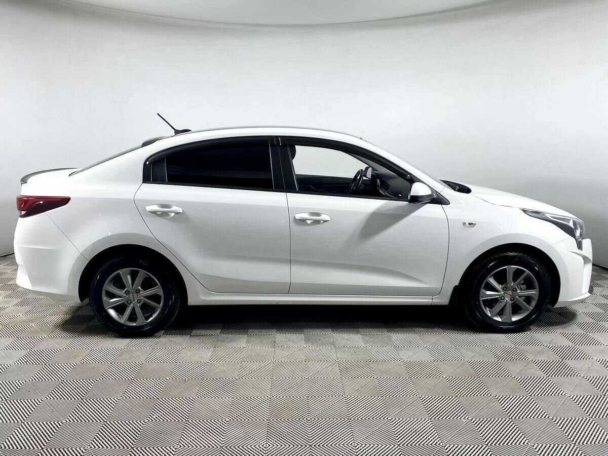 Купить Kia Rio, 2021, 53 000 км, фото №3