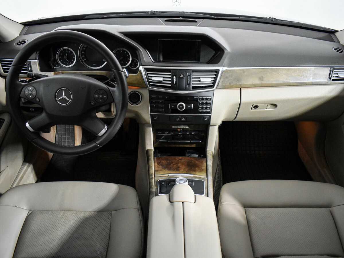 Купить Mercedes-Benz E-Класс 300, 2010, 235 044 км, фото №15