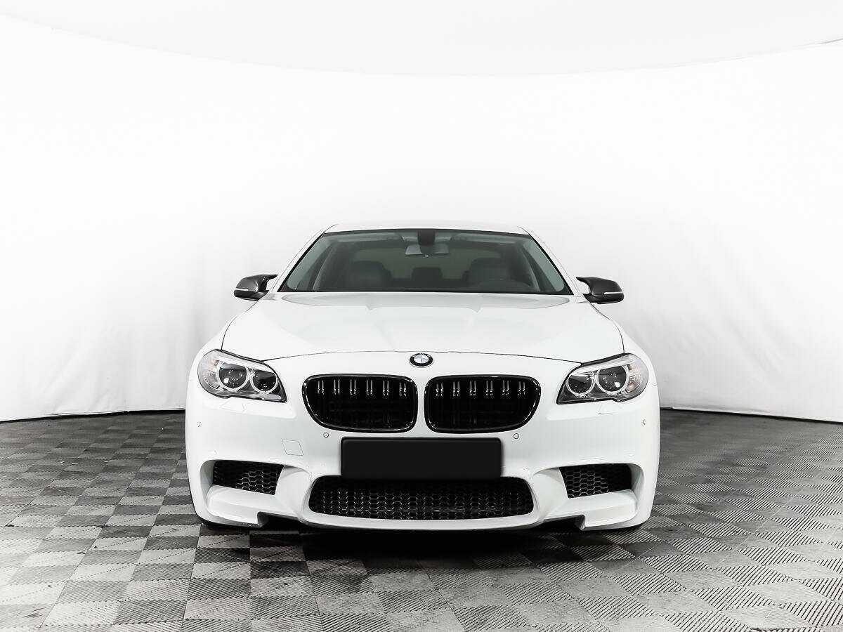 Купить BMW 5 серии 528i, 2014, 150 000 км, фото №2