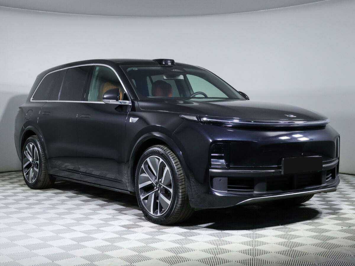 Купить LiXiang L9 44.5 kWh, 2023, 4 950 км, фото №3