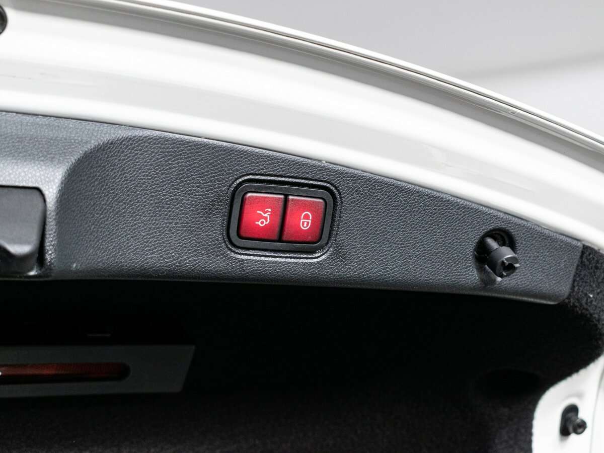 Купить Mercedes-Benz E-Класс 200, 2017, 85 469 км, фото №10